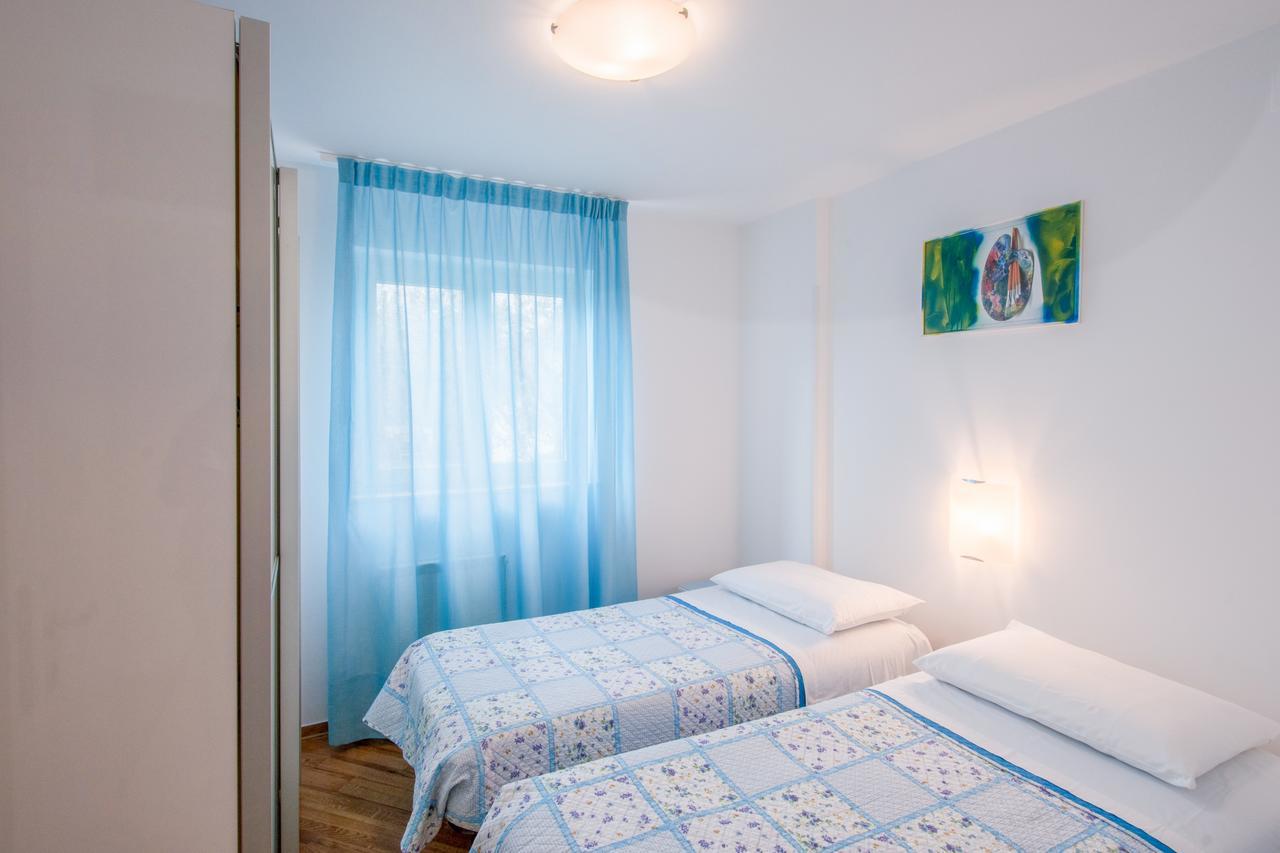 Apartments Bella Vista Умаг Экстерьер фото